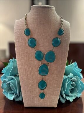 Gold Tone Faux Turquoise Y Statement Necklace